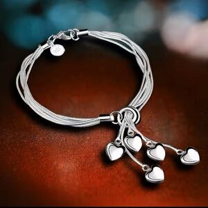 silver plated  Delicate Heart Bracelet